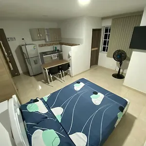 Sensacional Aparta Estudio Nuevo En Champagnat , Cali Colombia